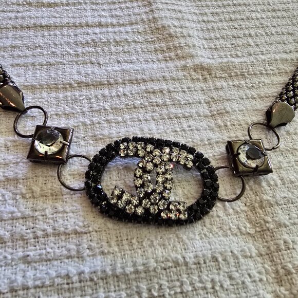 Vintage Fashion Chain Bling Belt in Hematite Colouring - Picture 2 of 8